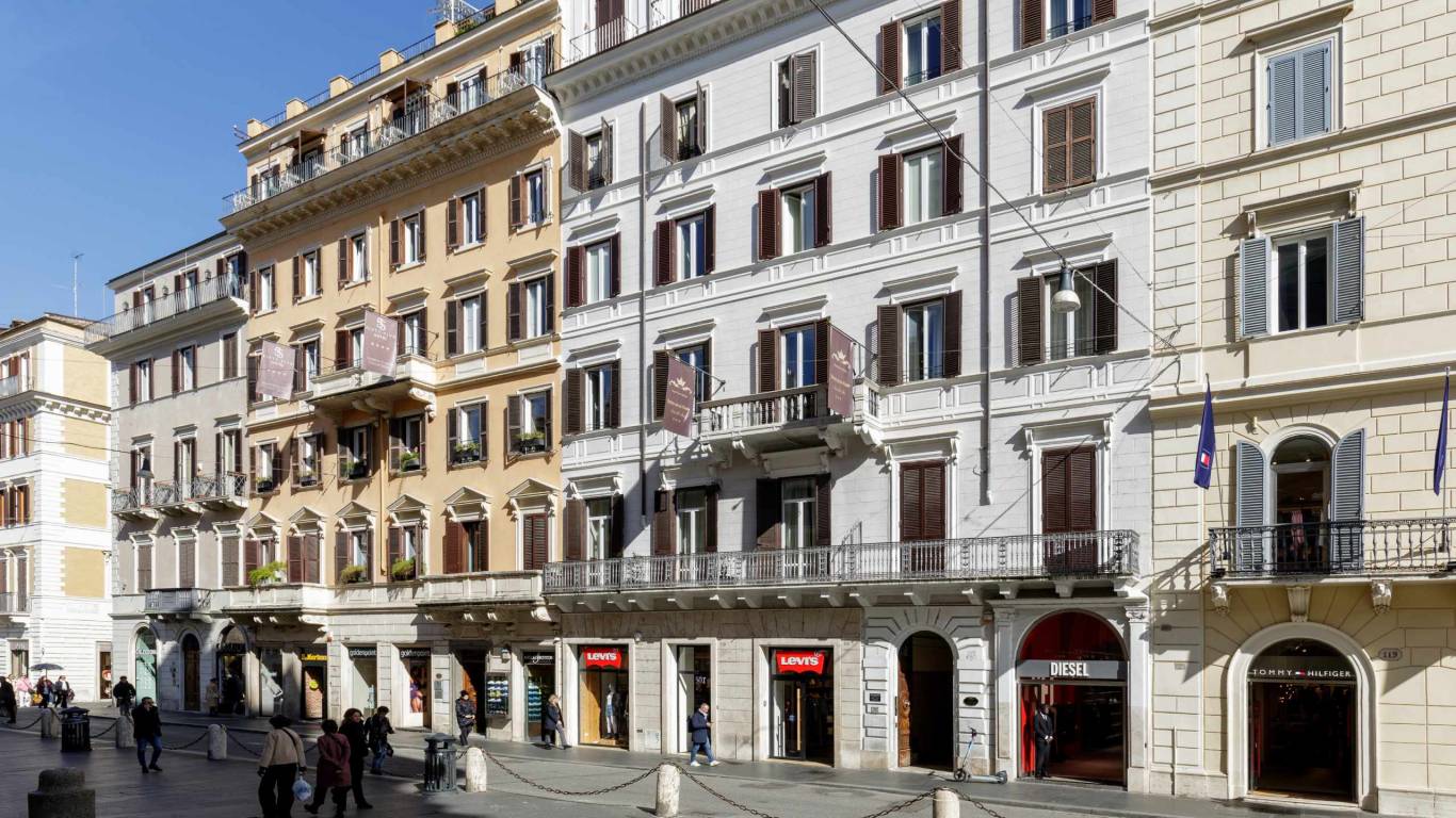 corso-grand-suite-roma-esterno-IMG-0805